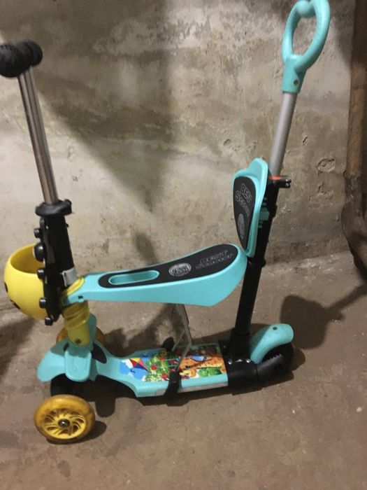 Продам детский самокат 5 в 1