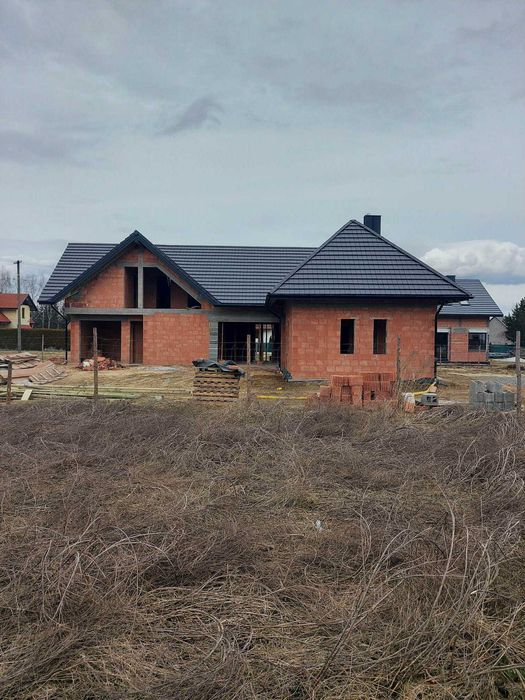 Firma Budowlana kompleksowa budowa Domów Garaży Rozbudow Dachy REMONTY