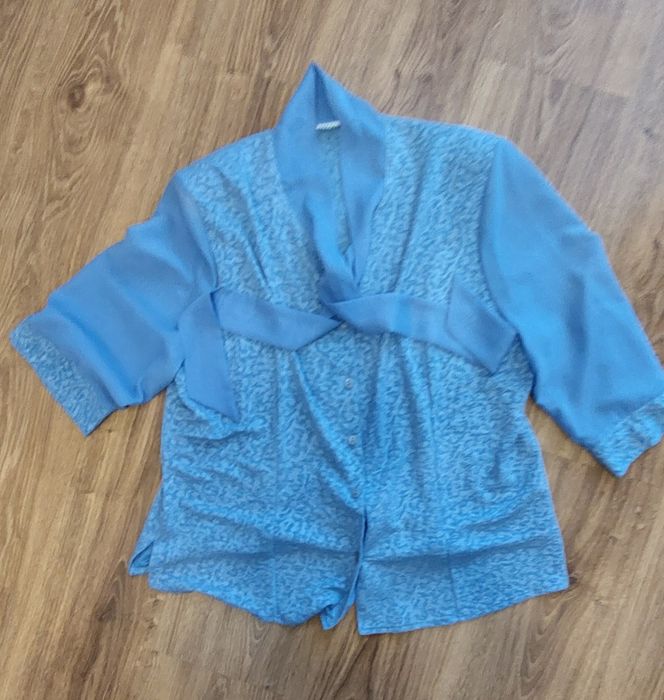 Bluzka damska błękitna