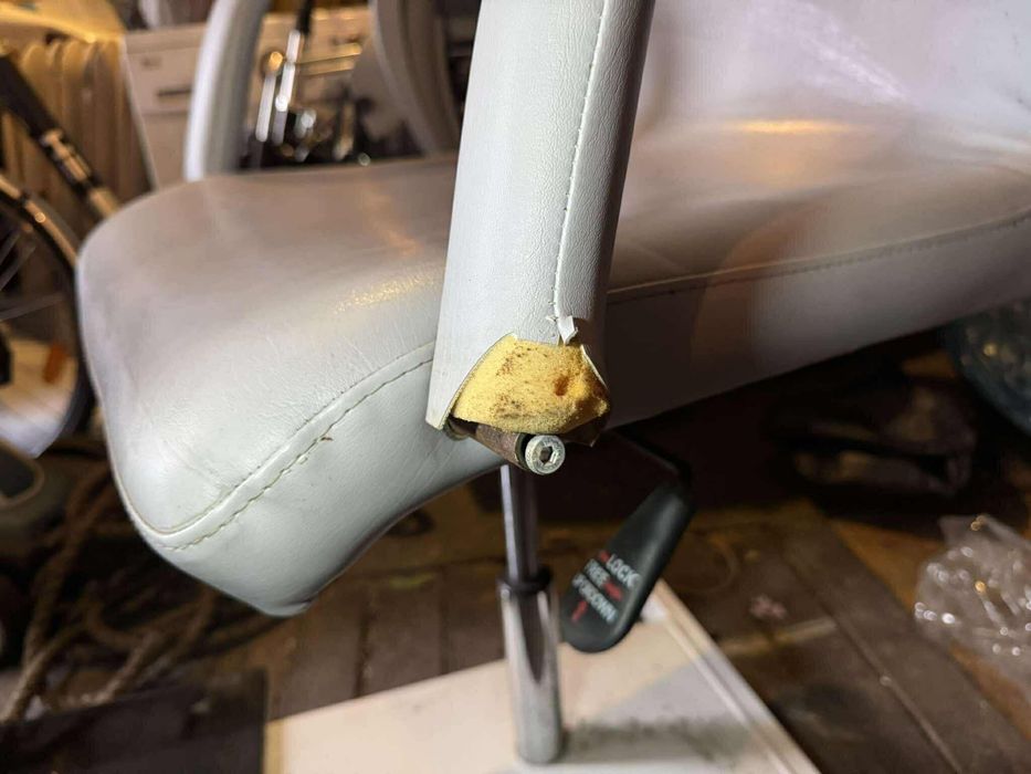 Fotel kosmetyczny do pedicure