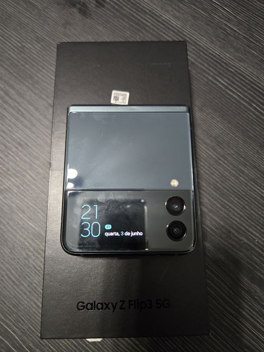 Samsung Galaxy Z Flip 3
