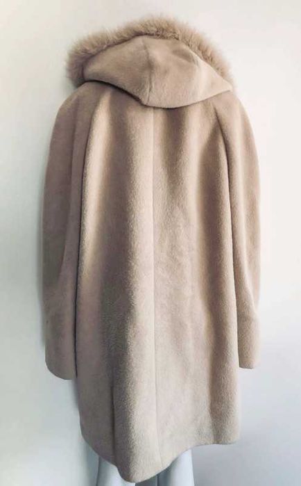 Płaszcz Lady 74% apaca suri 26% wełna lama ciepły beż kaptur lis 48 50