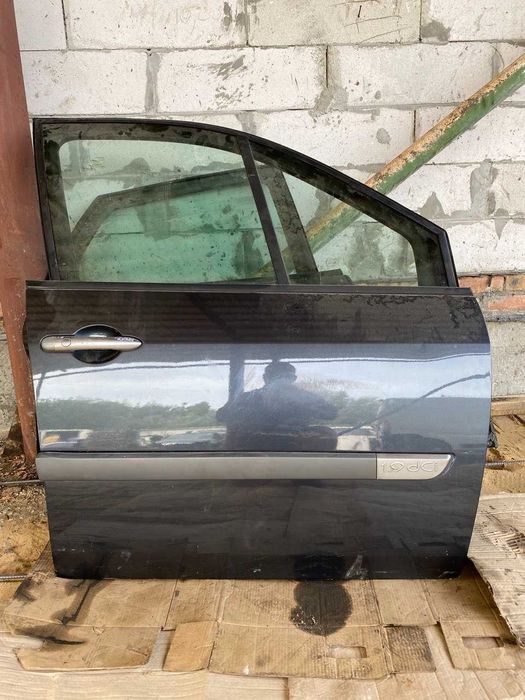 Двері передні+задні Renault Scenic 2004