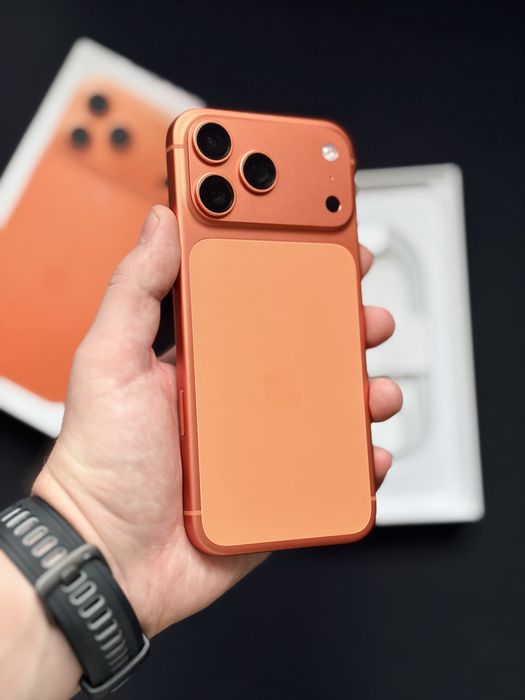 IPhone 17 pro max 256gb orange E-sim