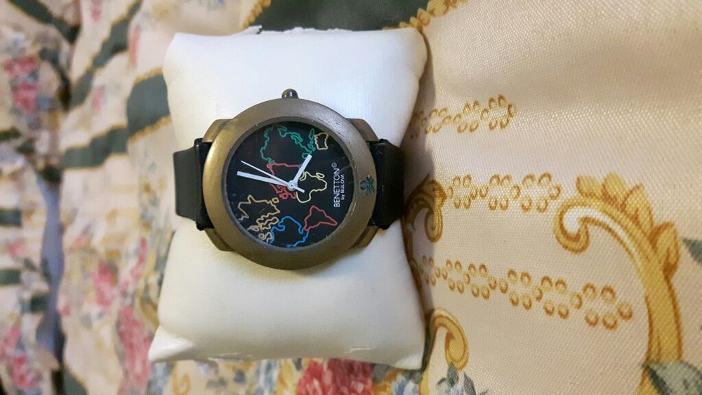Relógio United colors of benetton