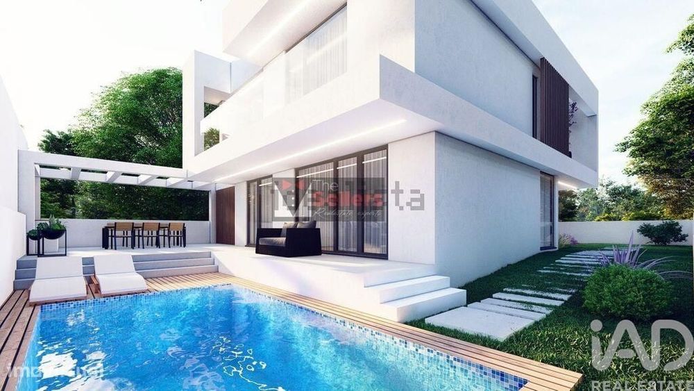 Casa / Villa T4 em Charneca De Caparica E Sobreda de 150,00 m2