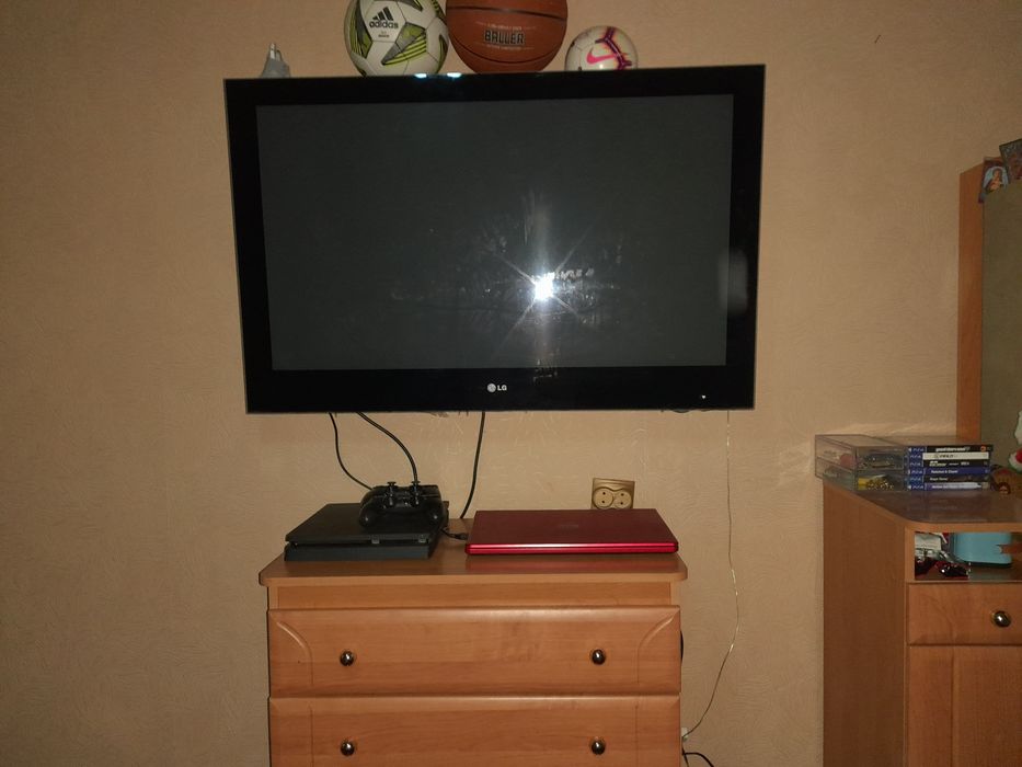 Телевізер LG 40дюймов