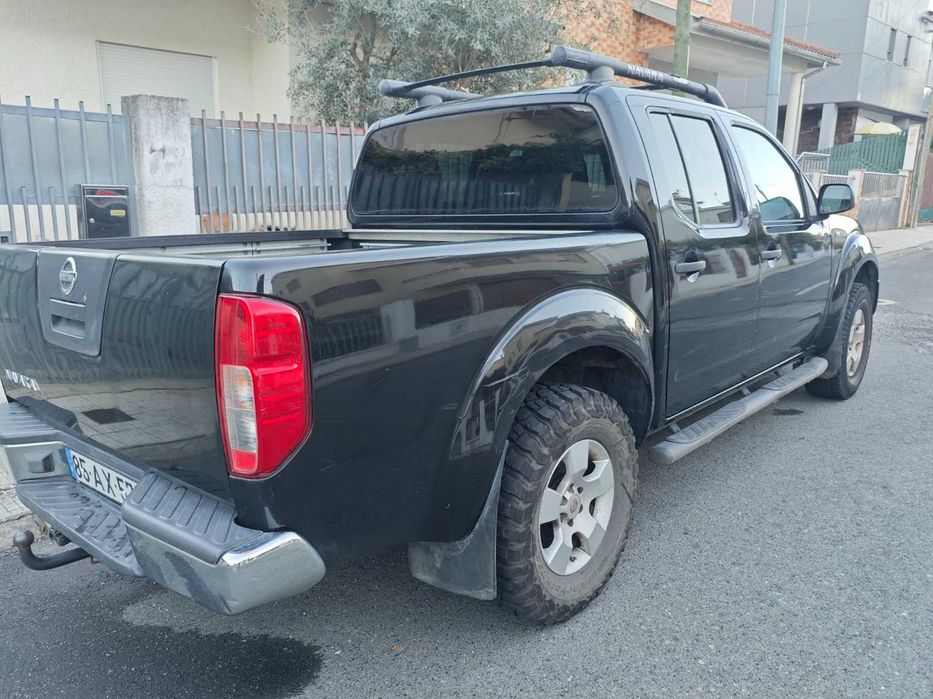 Nissan Navara D40 (5 lugares) - Apenas 117.916 km REAIS