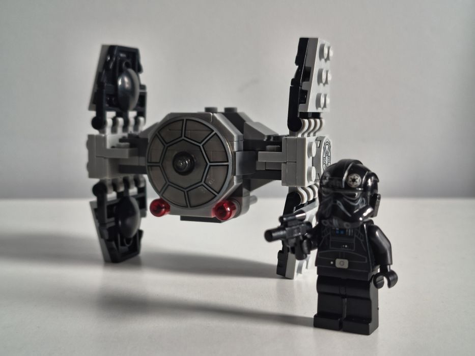 LEGO Star Wars 75128