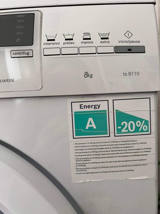 Máquina de lavar roupa