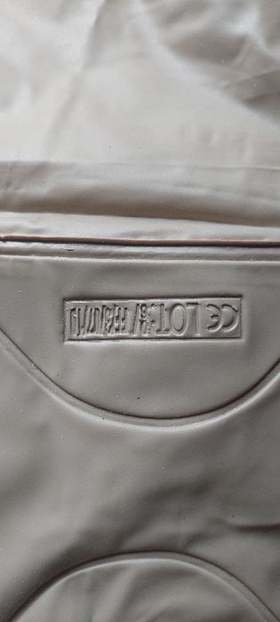 Materac przeciwodleżynowy + pompka Tychy