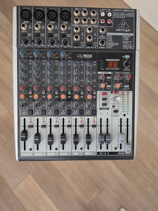 Mikser analogowy audio behringer X1204USB