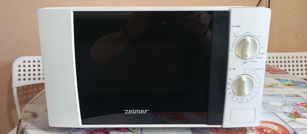 Микроволновая печь с грилем zelmer