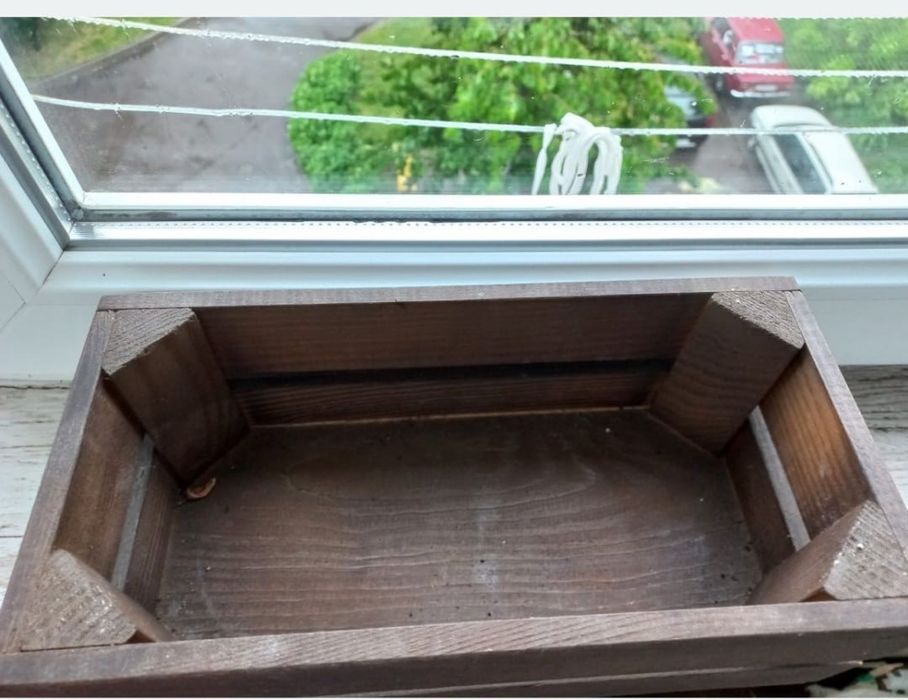 Продам 2деревʼяні кашпо.