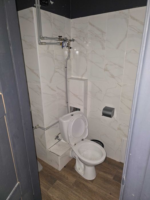 Оренда торгового фасадного приміщення 1 поверх 89м2 ЖК Нивки Парк