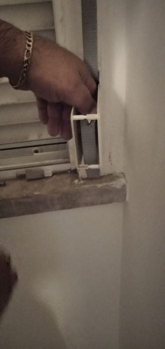 Reparaçao de estores .