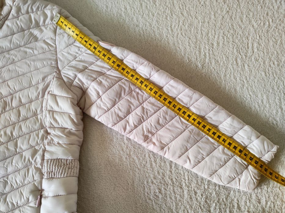 Taliowana kurtka Reserved dla dziewczynki 128