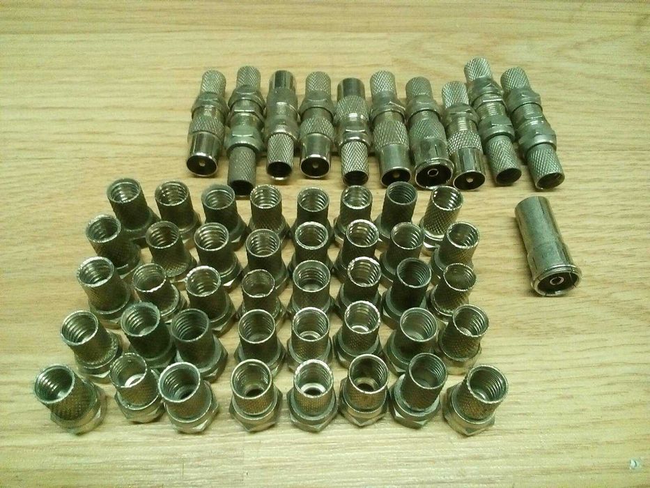 Штекера антенные Бу 180 гр