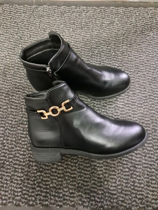 Nowe! Buty botki jesienno-zimowe 36
