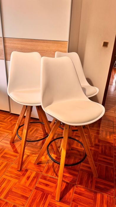 Bancos de bar NOVOS64585741968514120