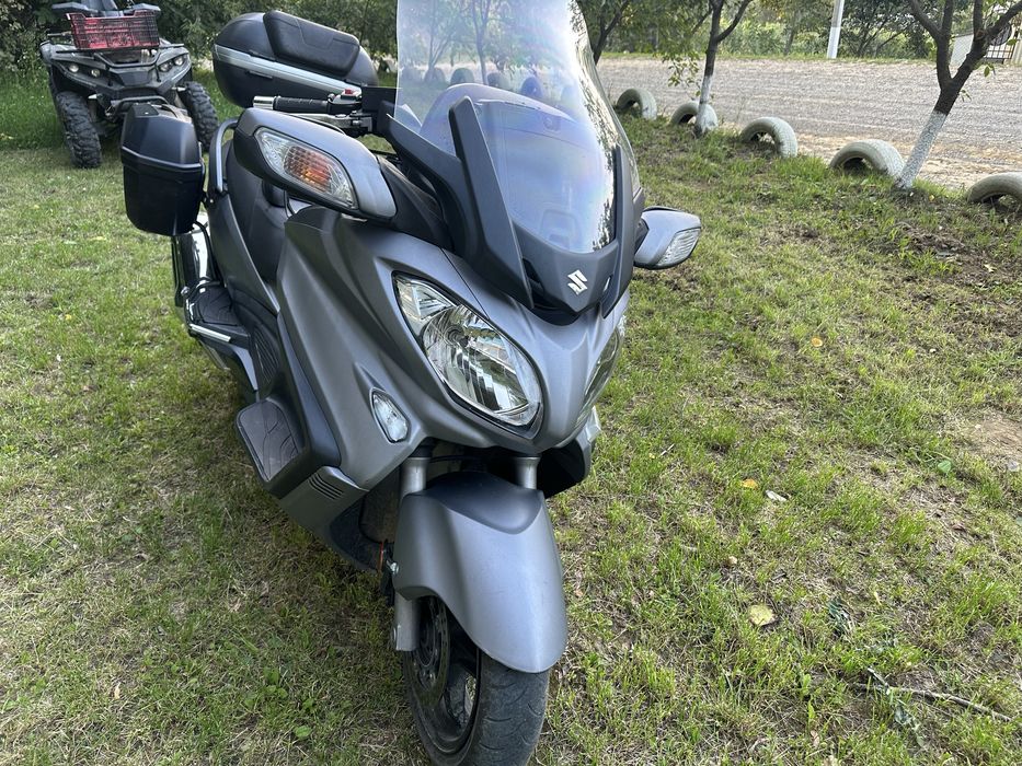 Suzuki Burgman 650 Executive обмен