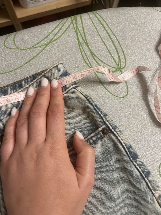 Джинсова спідниця Stradivarius з вареним ефектом