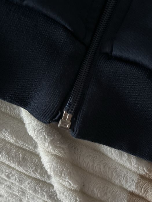 Олімпійка Sergio Tacchini