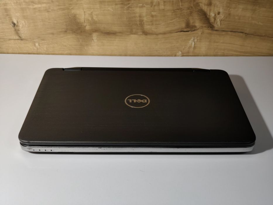 Абсолютно справний і супернадійний ноутбук DELL 15.6"/Intel /8  ОЗП/SSD/нова батарея