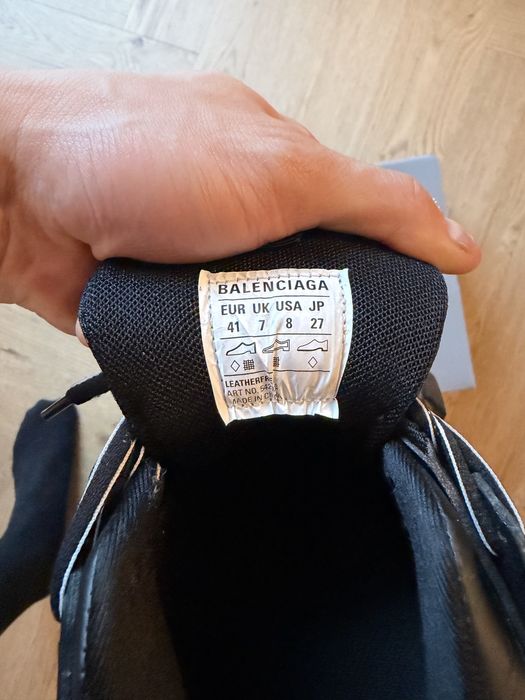 Balenciaga track оригінал