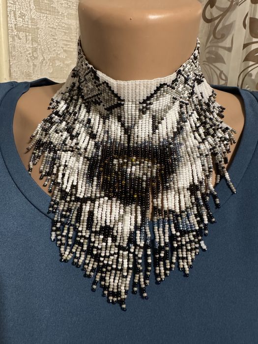 Продам чокер з квіткою