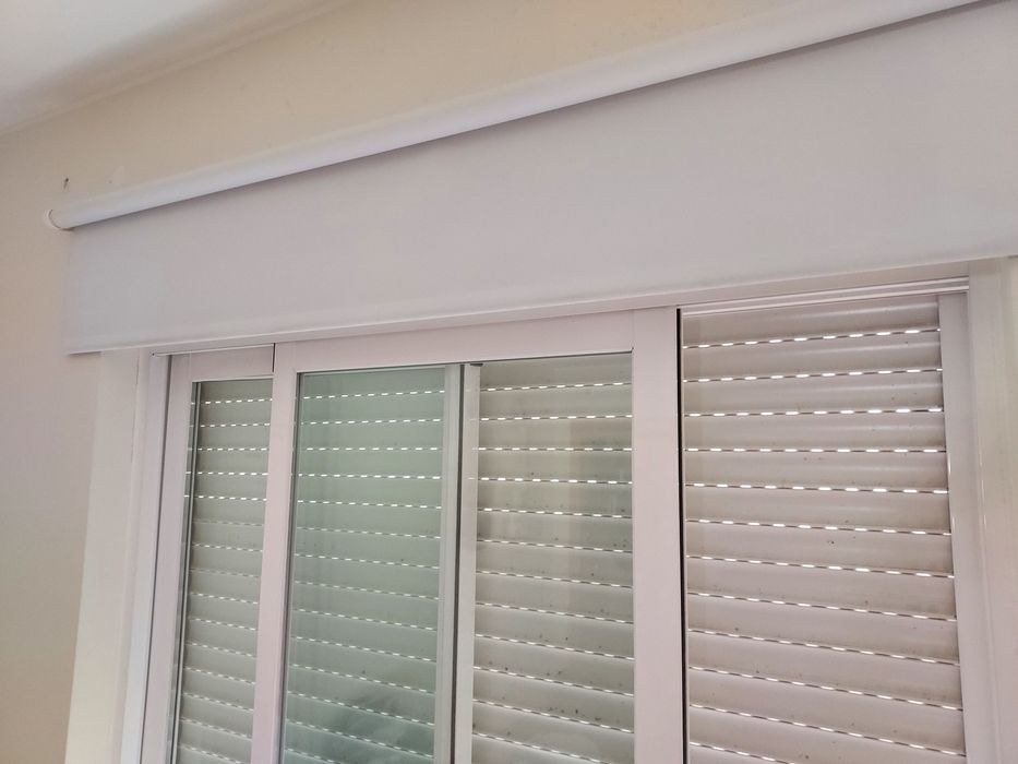 Estore para quarto ou sala