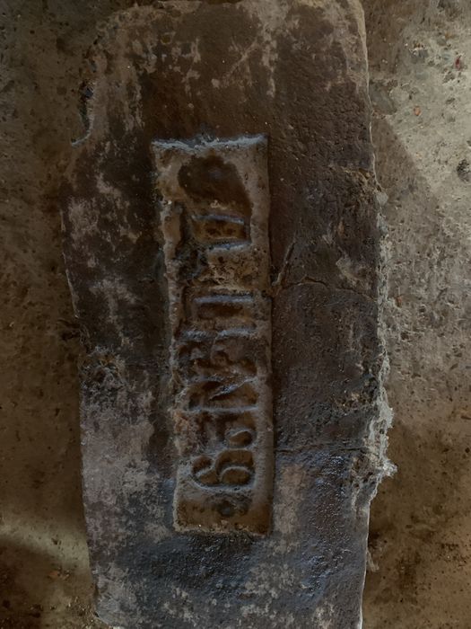 Колекційна цегла різна