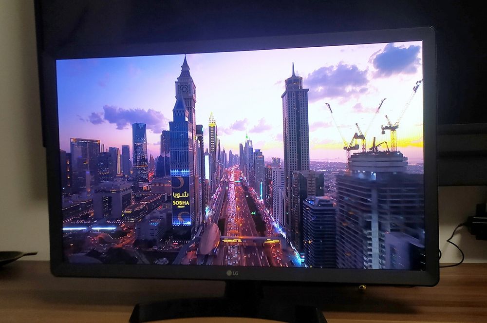 Для кухні LG 28"  , Smart TV, YouTube