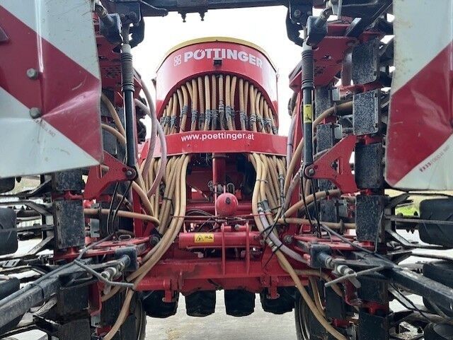 Посівний комплекс сівалка Pottinger Terrasem 4000 Isobus