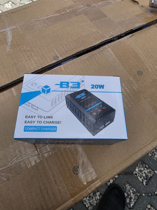 Łódka  flytec v080  GPS  + echosonda fishfinder model 2026.