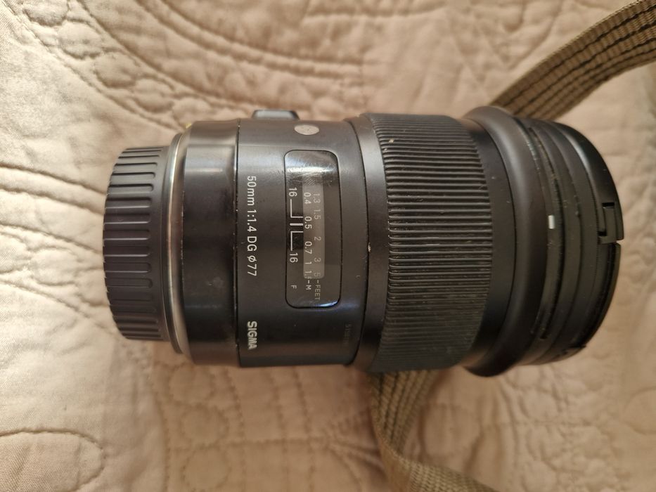 Sigma 50mm f/1.4 DG HSM Art,