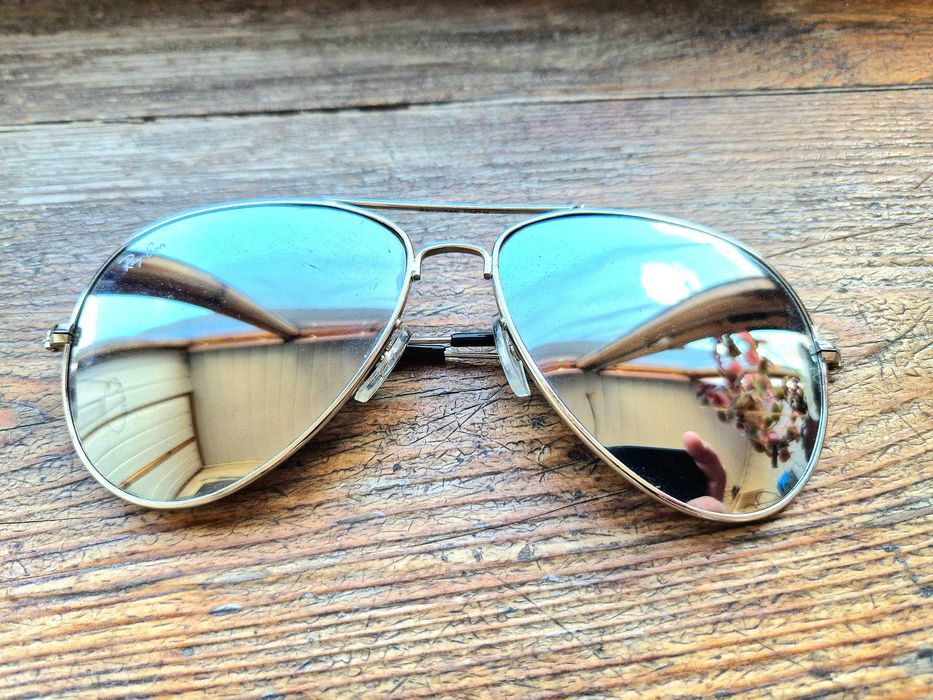 Зеркальные солнцезащитные очки RayBan