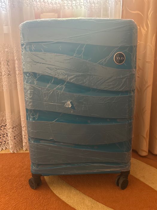 Чемодан XL Новий