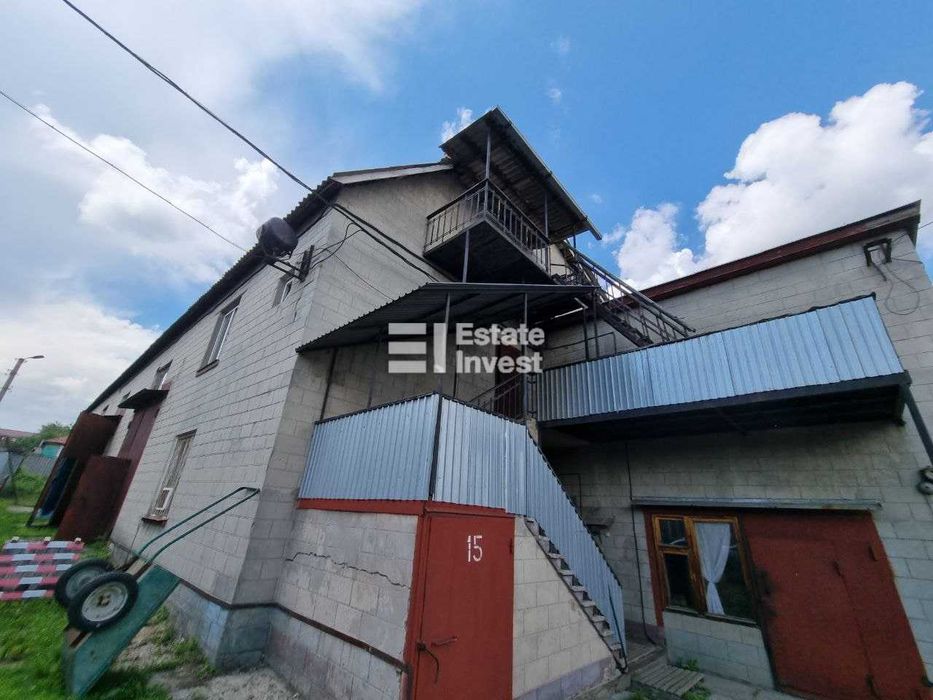 Продам виробничі приміщення по вул. Лугопарківська, 2