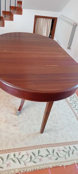 Mesa de sala de jantar - Pé de galo