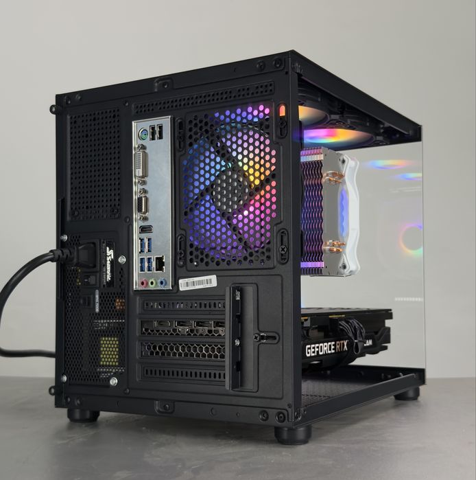 Ігровий корпус акваріум + 5 Rgb кулерів