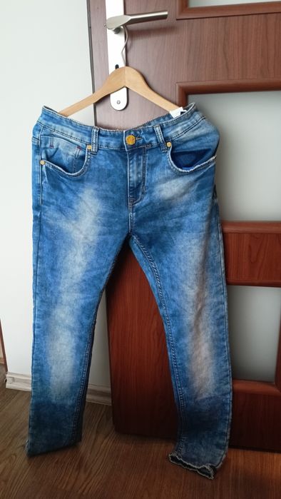Spodnie jeansowe