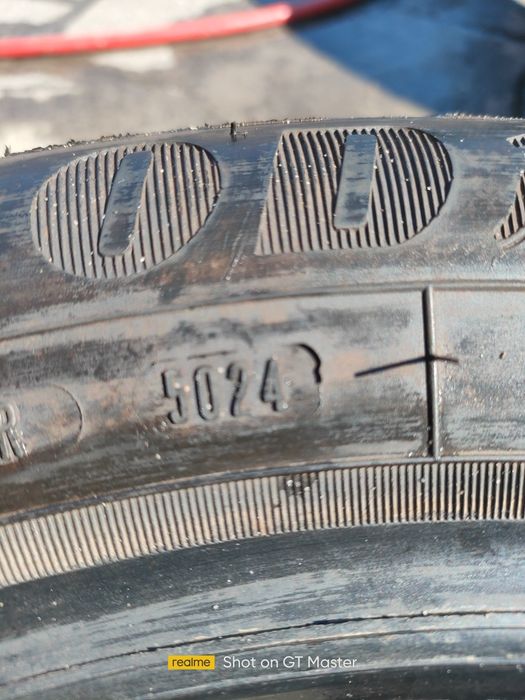Goodyear Efficient Grip Performance 195/55/16