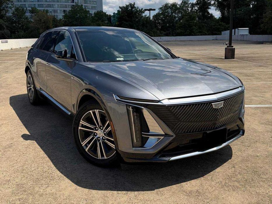 2023 Cadillac LYRIQ Luxury