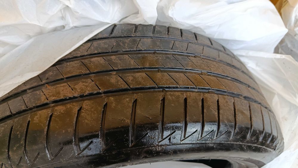 Літня гума Bridgestone R18 215/55