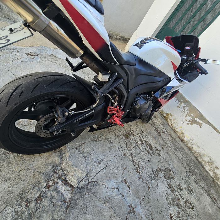 Honda CBR600RR 2009