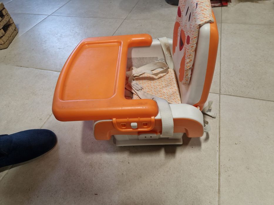 Cadeira de refeicao portatil chicco443511761892157441