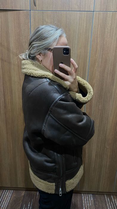 Дубленка зимняя теплая 38 р
