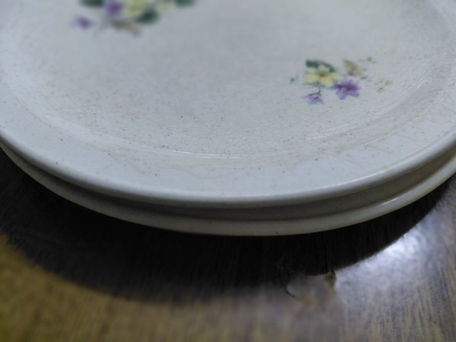Conjunto de 6  pratos / terrina, marca ALFE, desde