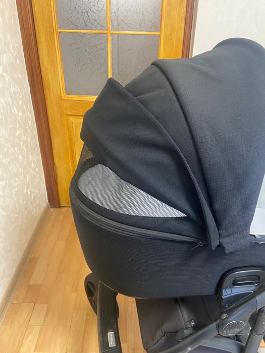 Продам коляску Roan Bass Next лише люлька